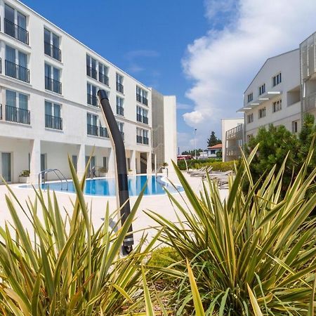 Lux Pool Suite أوماغ المظهر الخارجي الصورة